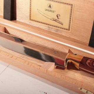 Champagnesabel Laguiole in houten kistje inclusief gravering - Champagnesabres.eu