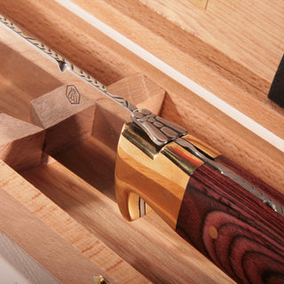 Champagnesabel Laguiole in houten kistje inclusief gravering - Champagnesabres.eu